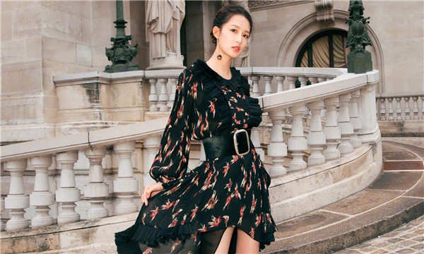 双塔标题：包生男孩机构：助你成功代怀生子，实现家庭梦想
